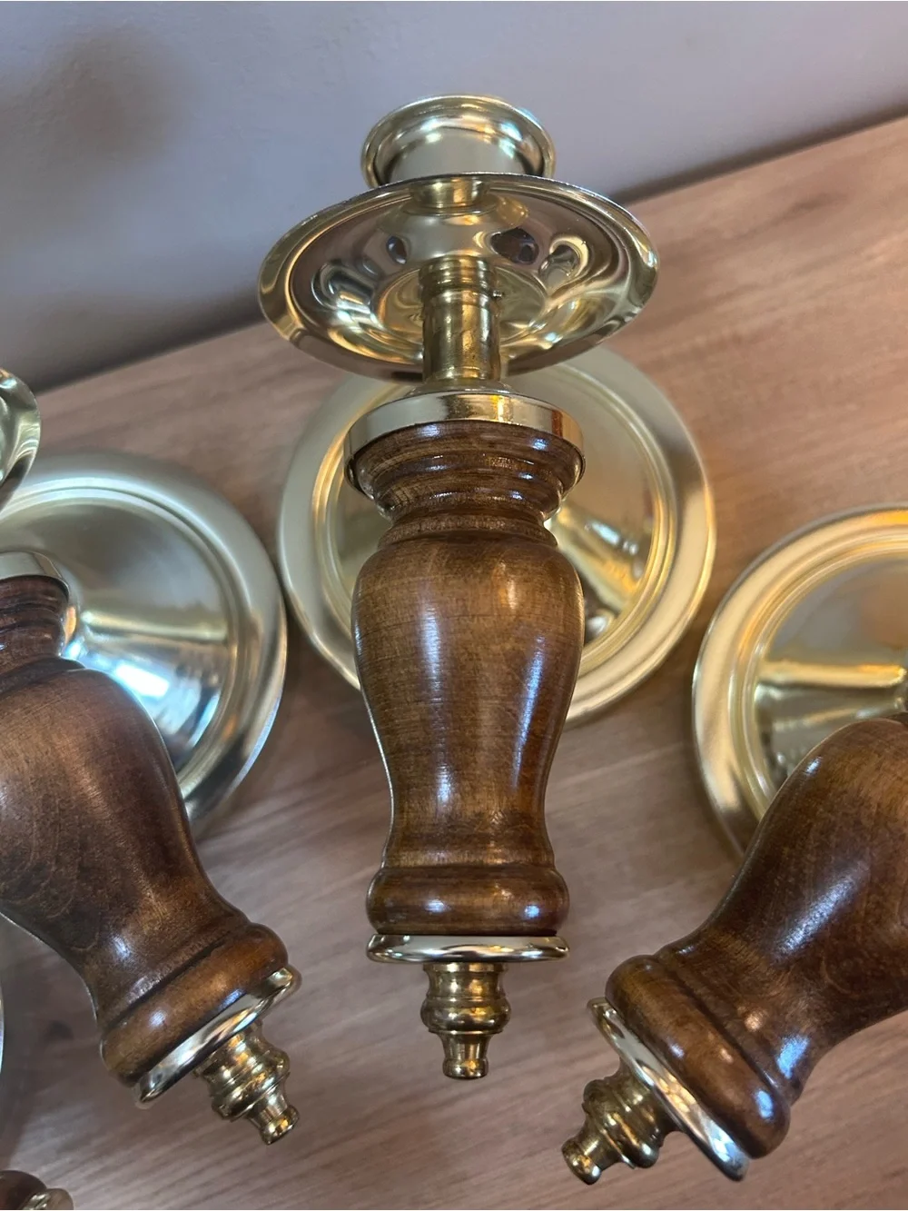 Brass and Brown Wood Wall sconces — Set of 4